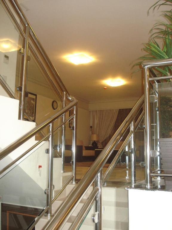 Al Tayyar Suites & Hotel Apartments - Riyad Oda fotoğraf