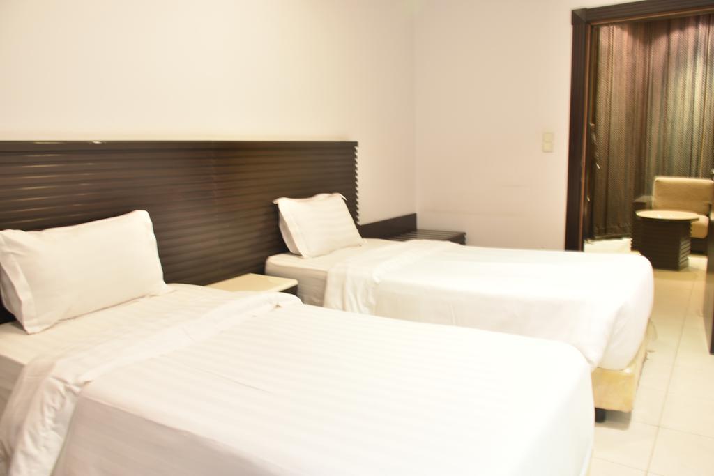 Al Tayyar Suites & Hotel Apartments - Riyad Dış mekan fotoğraf