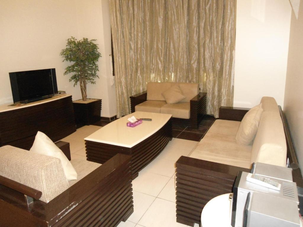 Al Tayyar Suites & Hotel Apartments - Riyad Oda fotoğraf